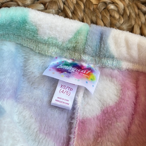 BMAGICAL by btween Fuzzy 2-PC Pajamas XS - Picture 5 of 5